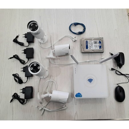 KIT VIDEOSORVEGLIANZA WIRELESS FULL HD IP 4 TELECAMERE 5 MPX WIFI DA REMOTO SENZA FILI