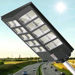 LAMPIONE STRADALE 1000W CON PANNELLO SOLARE TELECOMANDO CREPUSCOLARE + STAFFA